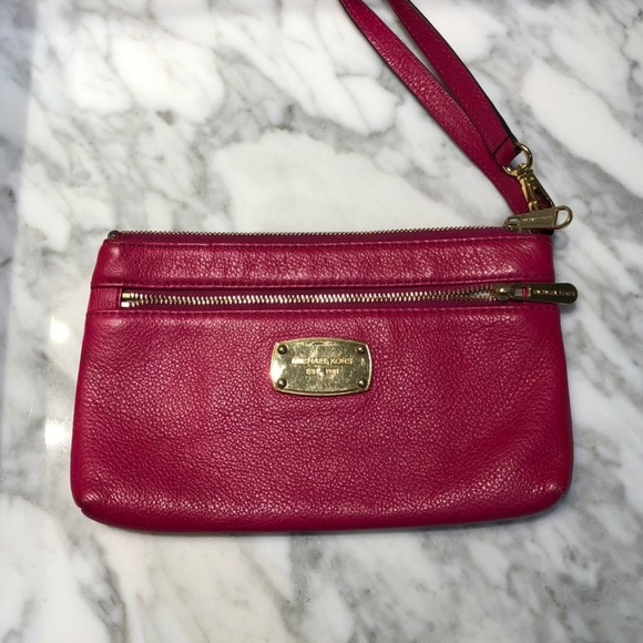 Wristlet - Picture 1 of 3